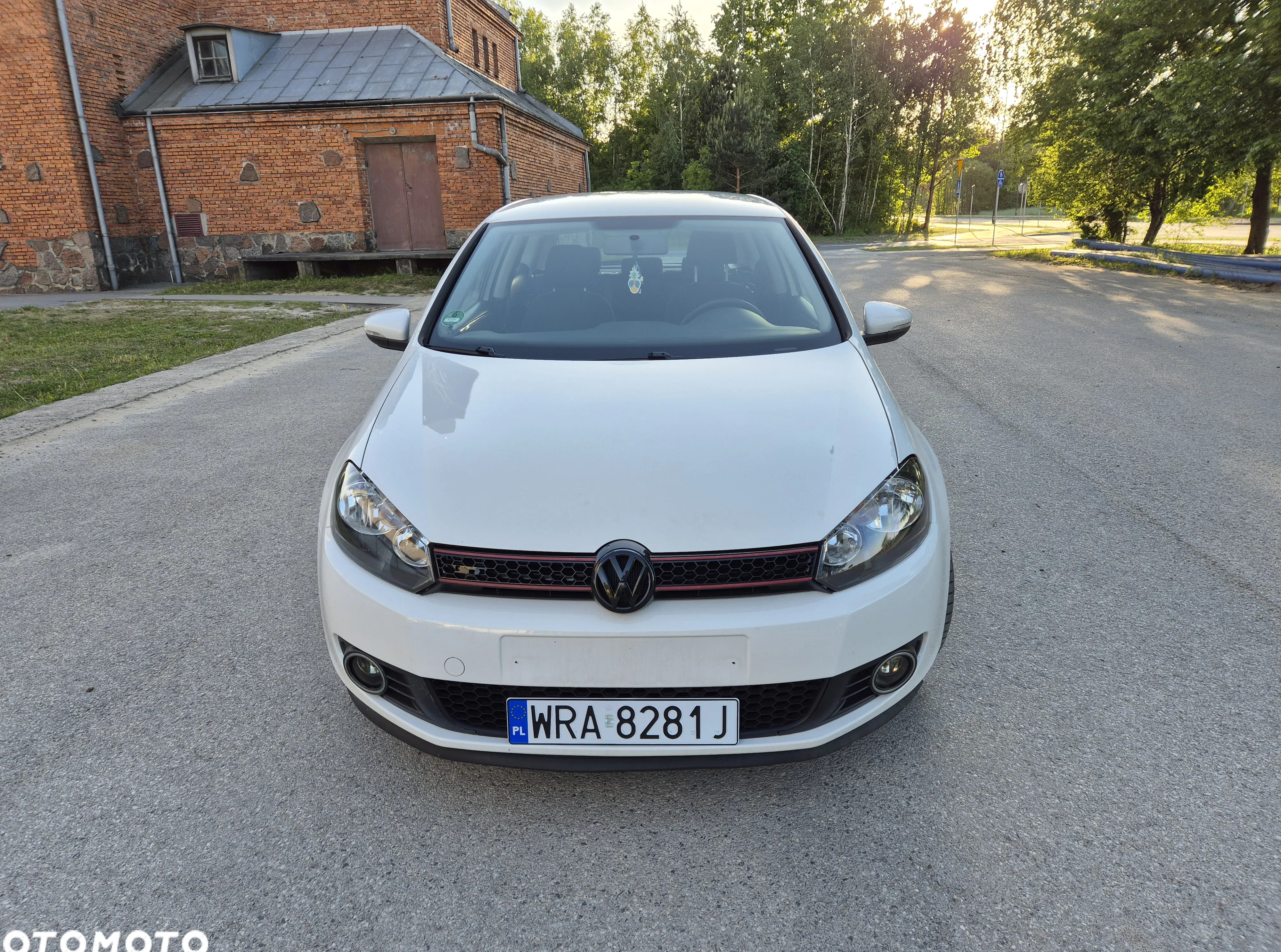 samochody osobowe Volkswagen Golf cena 18900 przebieg: 199000, rok produkcji 2009 z Pionki